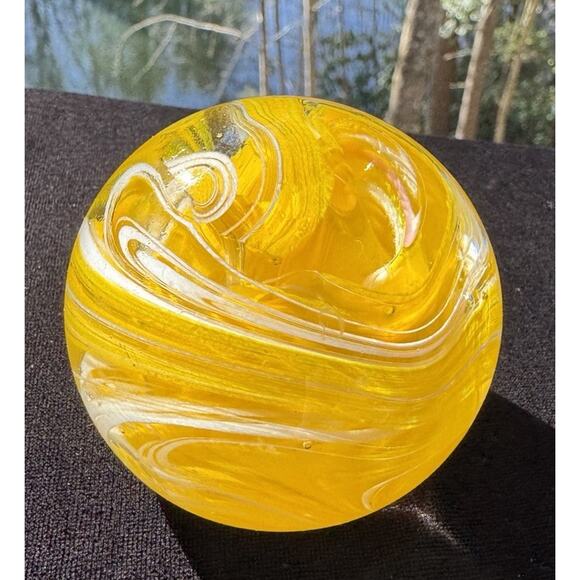 Stunning Yellow Murano Italian Vetreria Vintage Glass Paper Weight